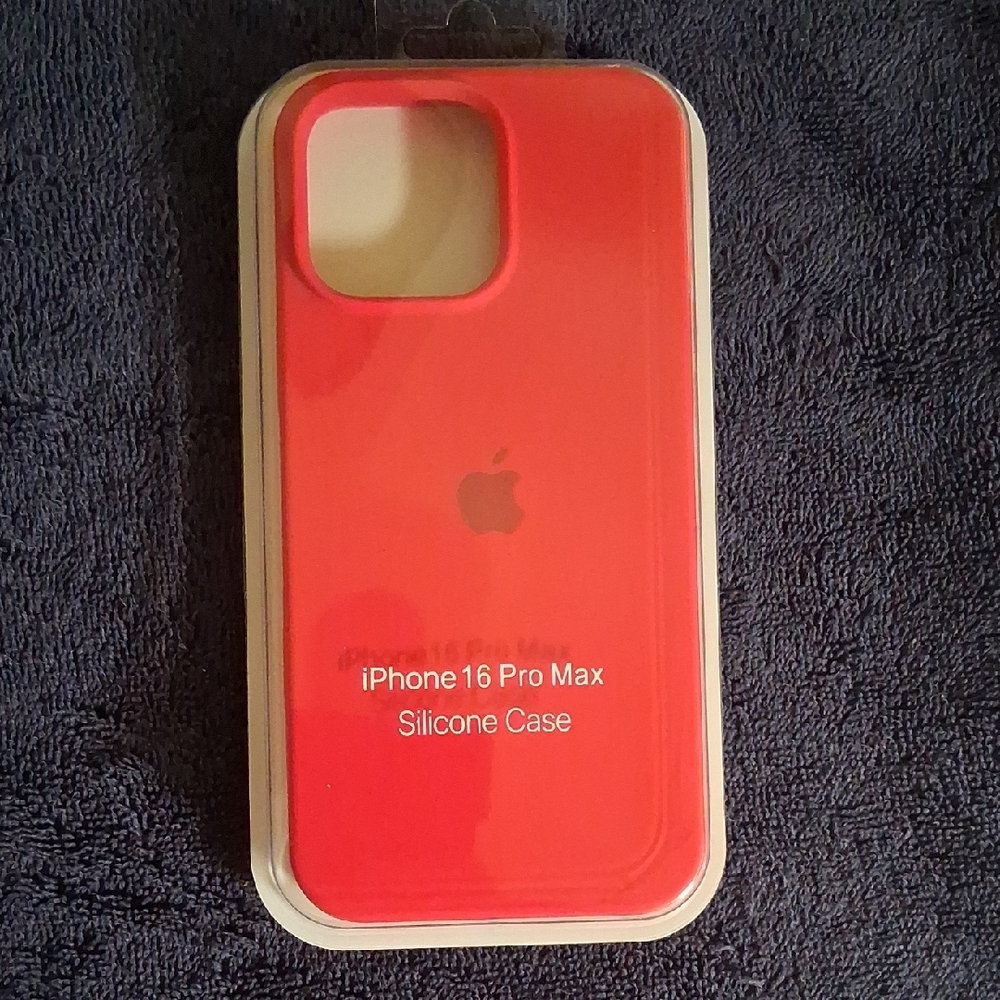 iPhone 16 Pro Max Silicone Case Red